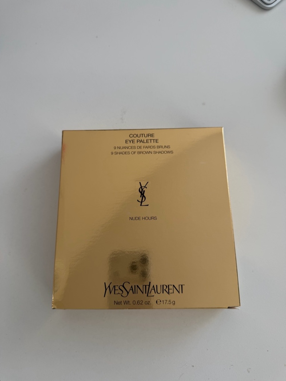 Yves Saint Laurent eyeshadow pallette - Picture 3 of 3